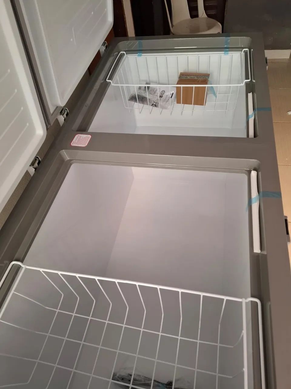 Freezer midea horizontal 2 tampas na caixa  - Foto 2