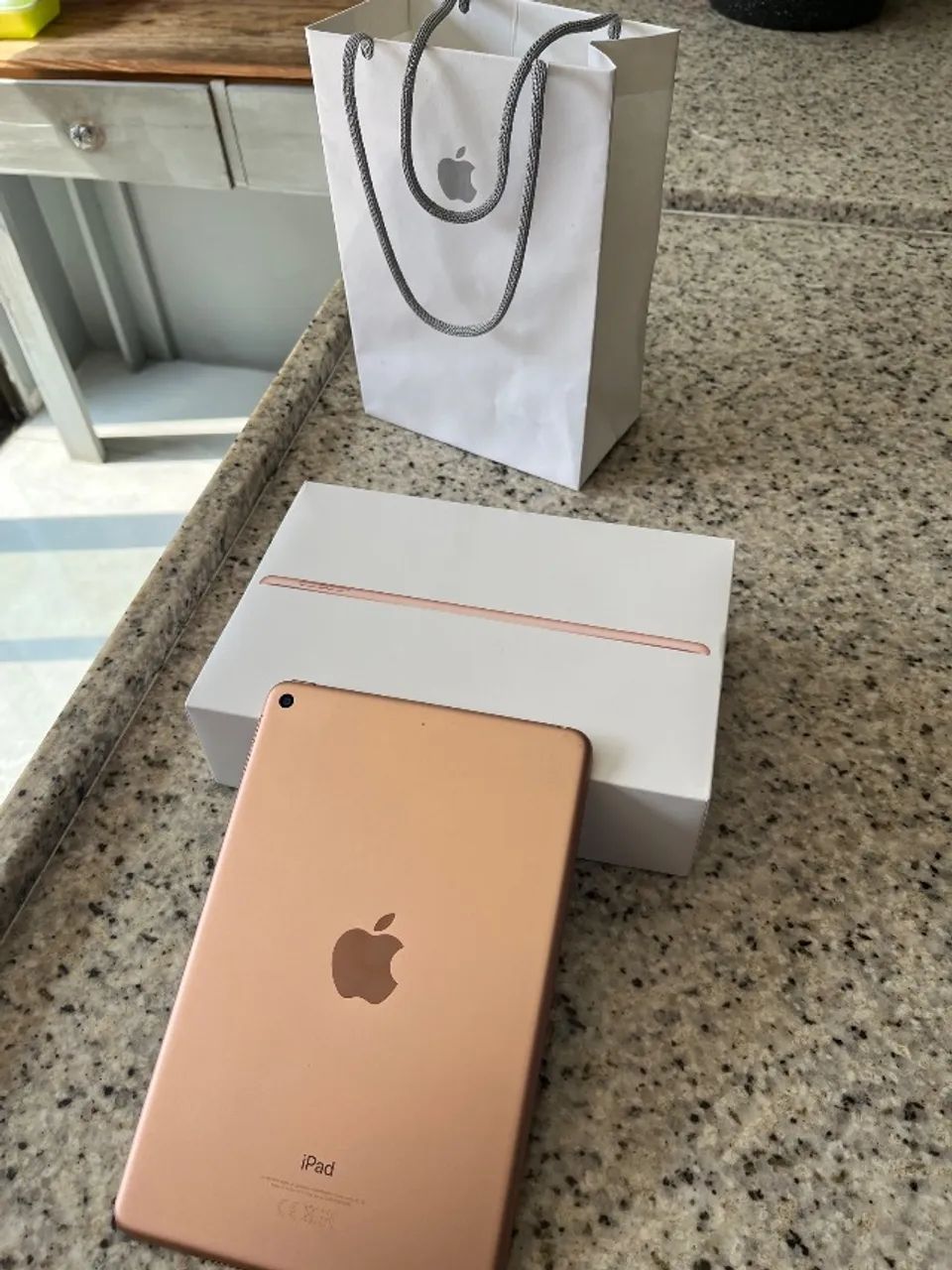 iPad mini 5 geração 256GB Dourado - Foto 5