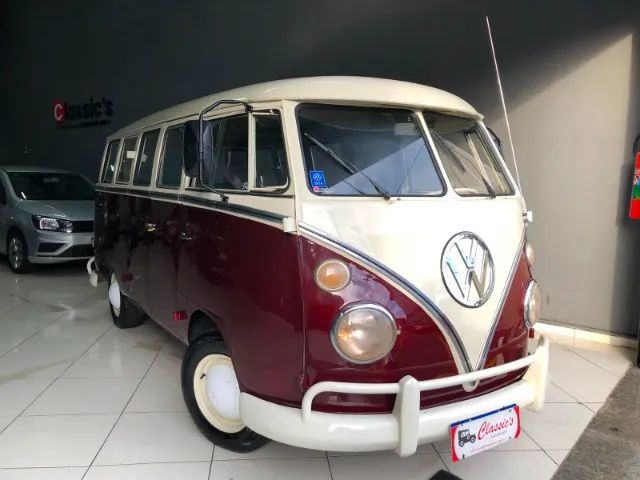 Volkswagen Kombi Standard/ Luxo/ Serie Prata 1976