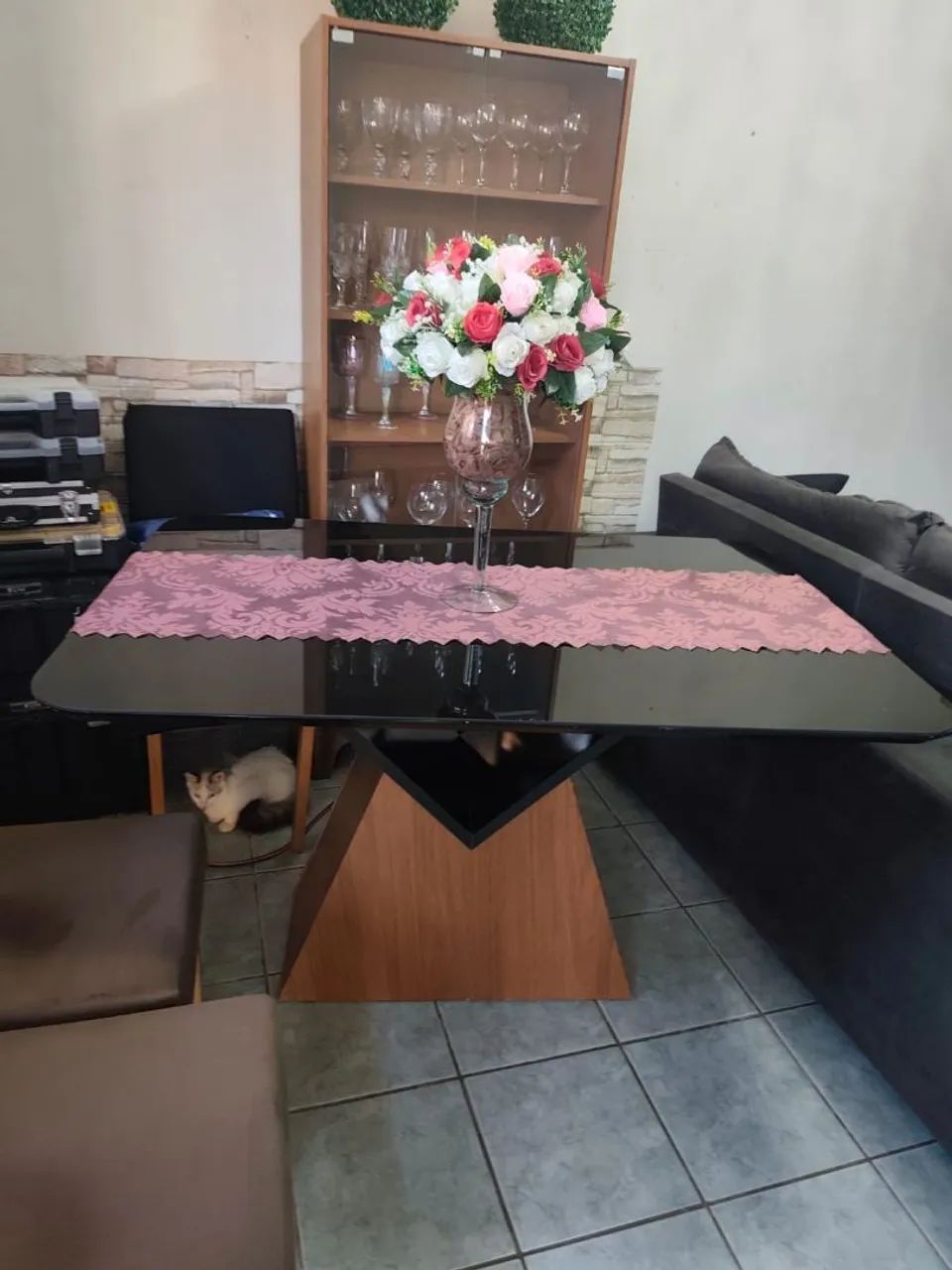 Mesa 6 cadeiras 