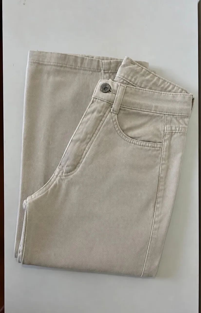 Calça jeans bege 