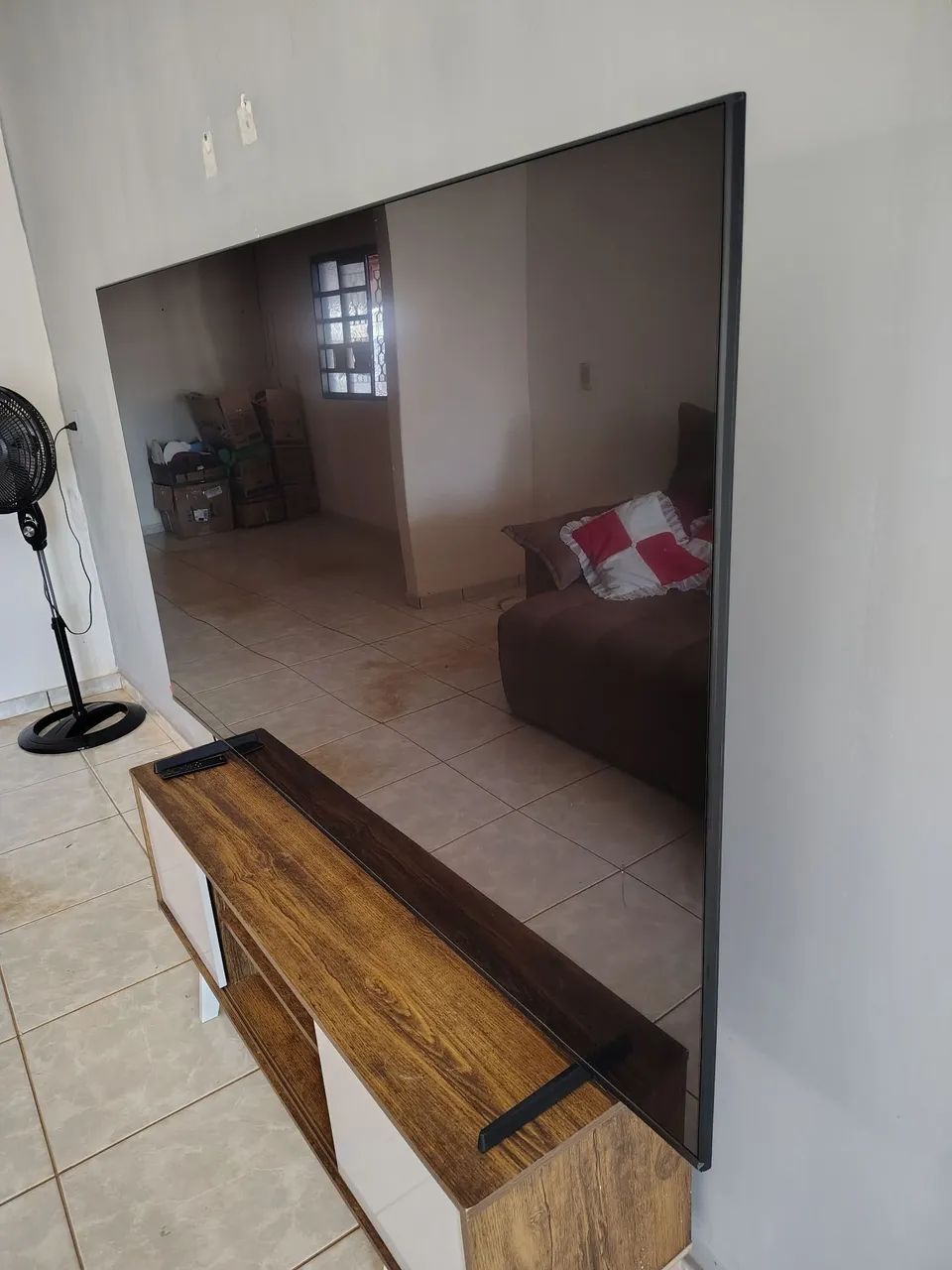 Vendo TV Samsung 75 polegadas  - Foto 3