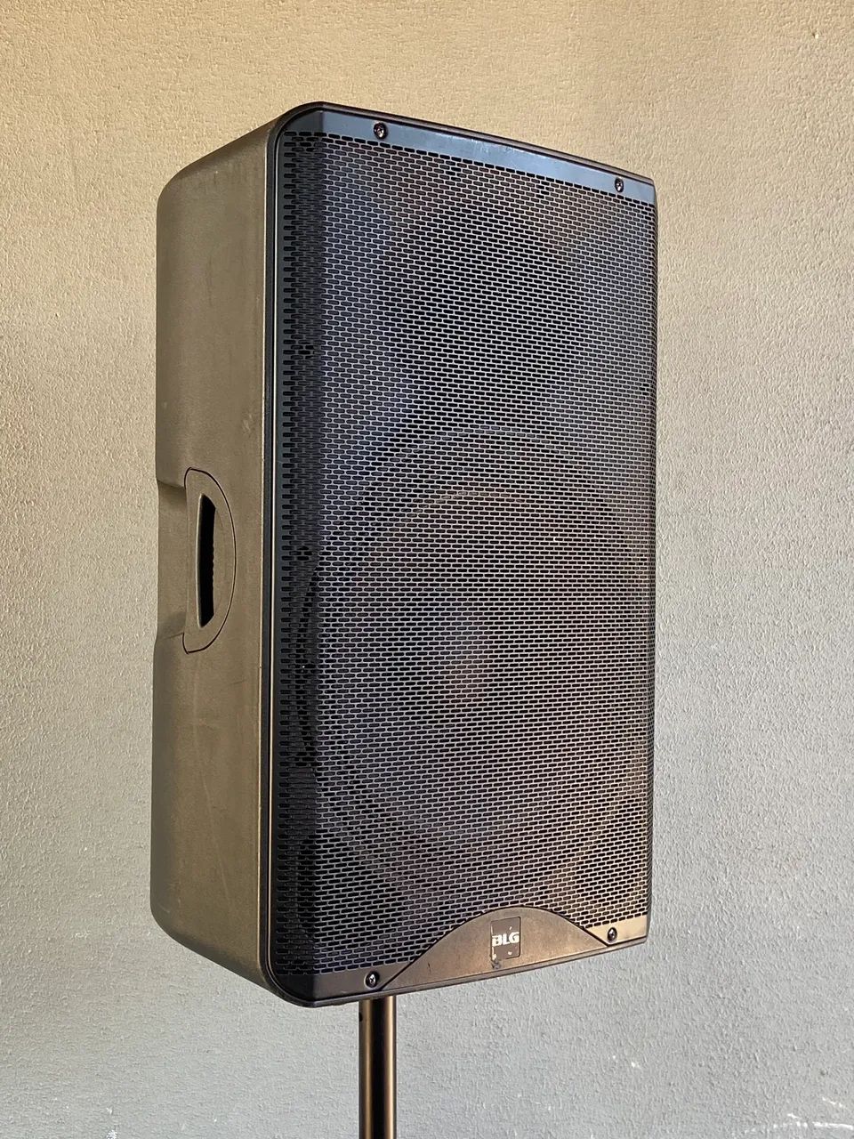 BLG 2000W Speaker Box416602490458624001