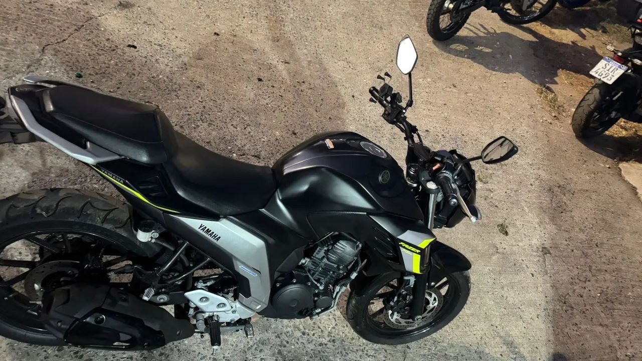 Fz. 25  2023 v.2000 - Foto 2