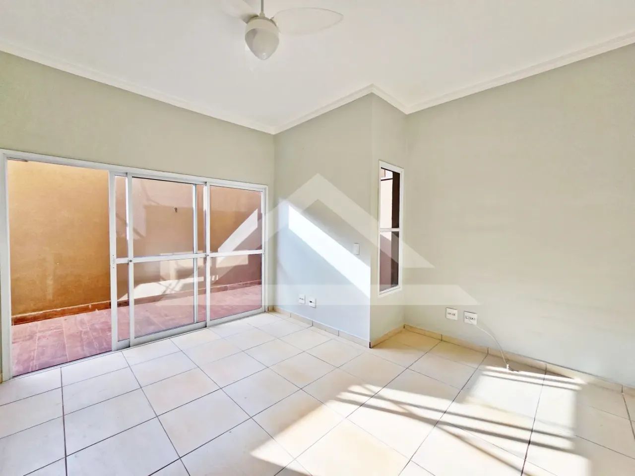 Apartamento para venda e locação no Edifico Erick Pimenta, próximo ao Parque Carlos Raya -