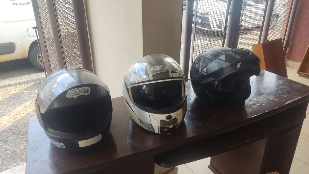 3 capacetes masculino 