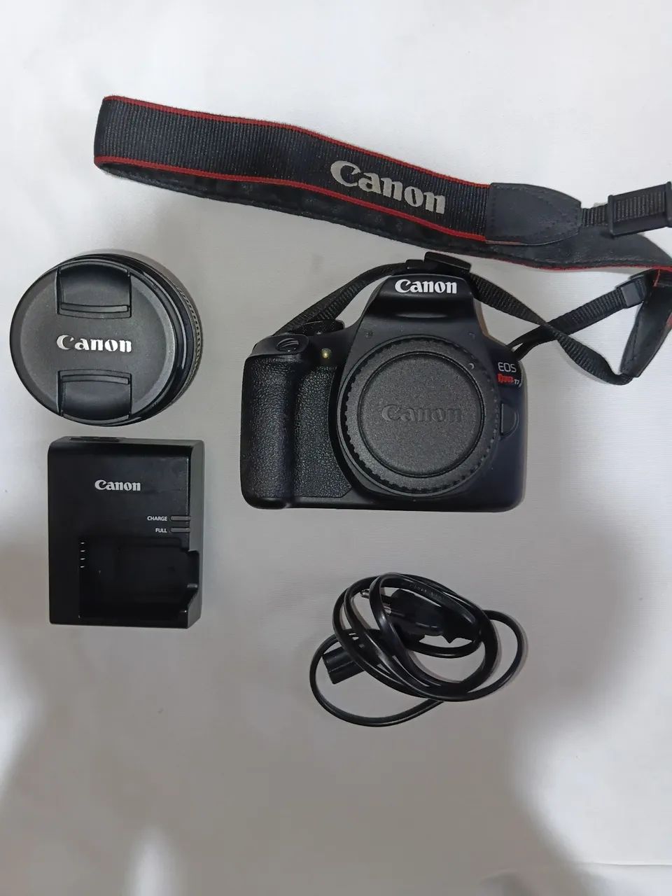 Câmera Canon T7+