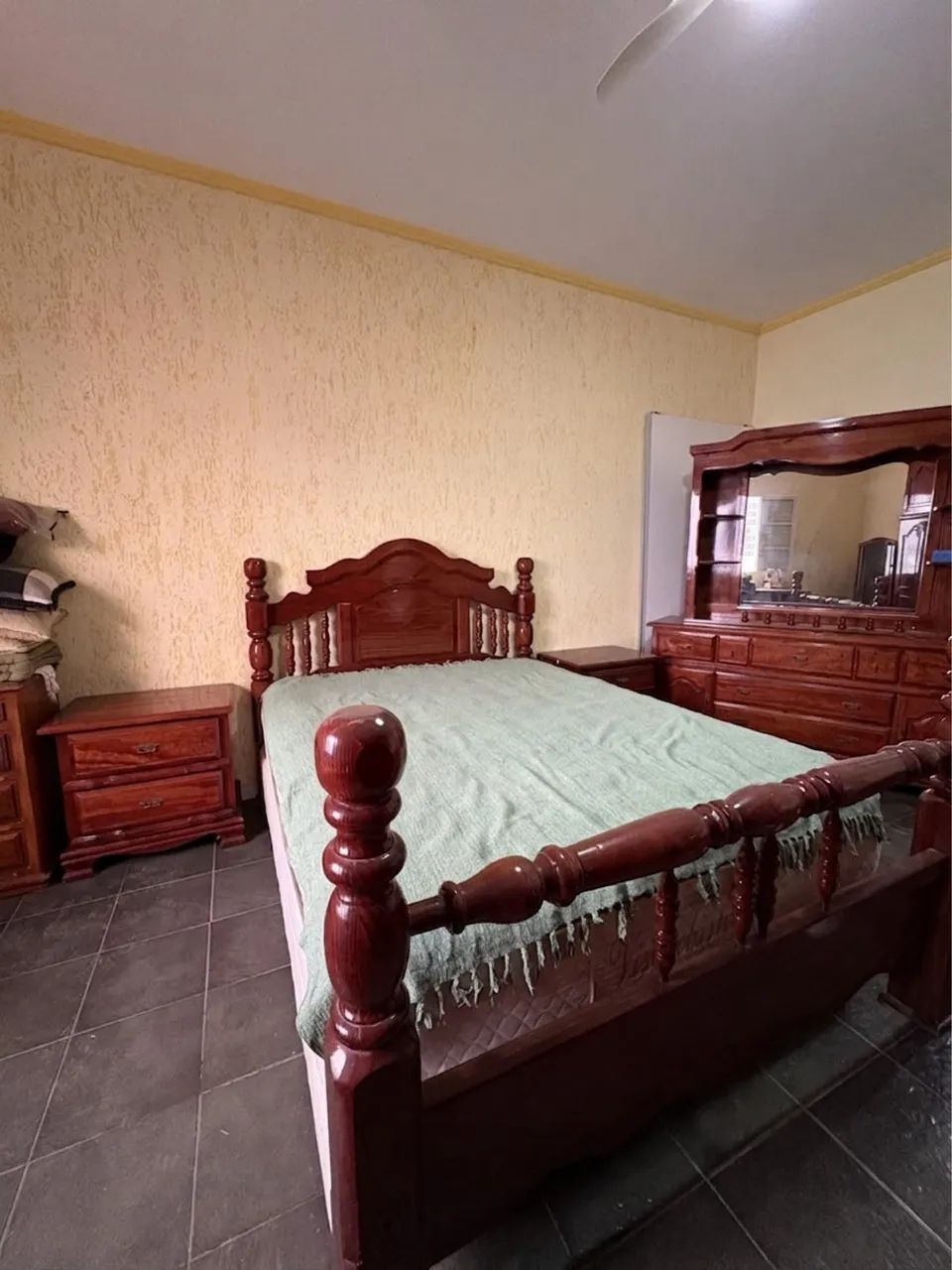 Conjunto de móveis para quarto - Foto 2