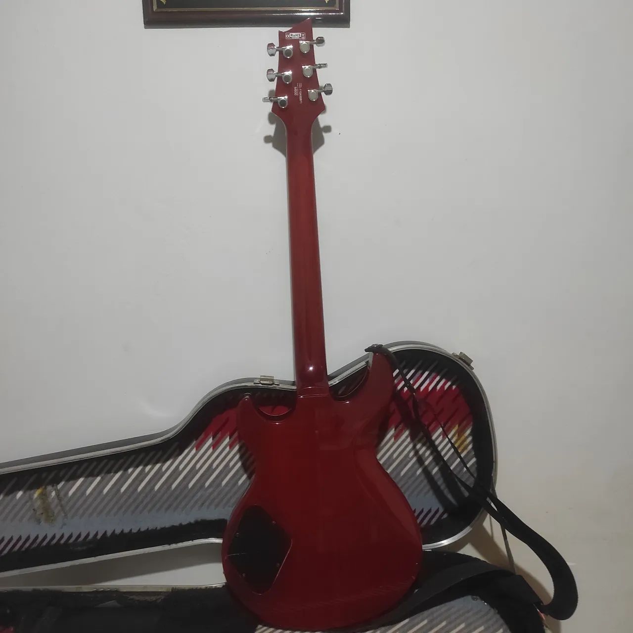 Guitarra Cort M600 em ótimo estado! - Foto 4
