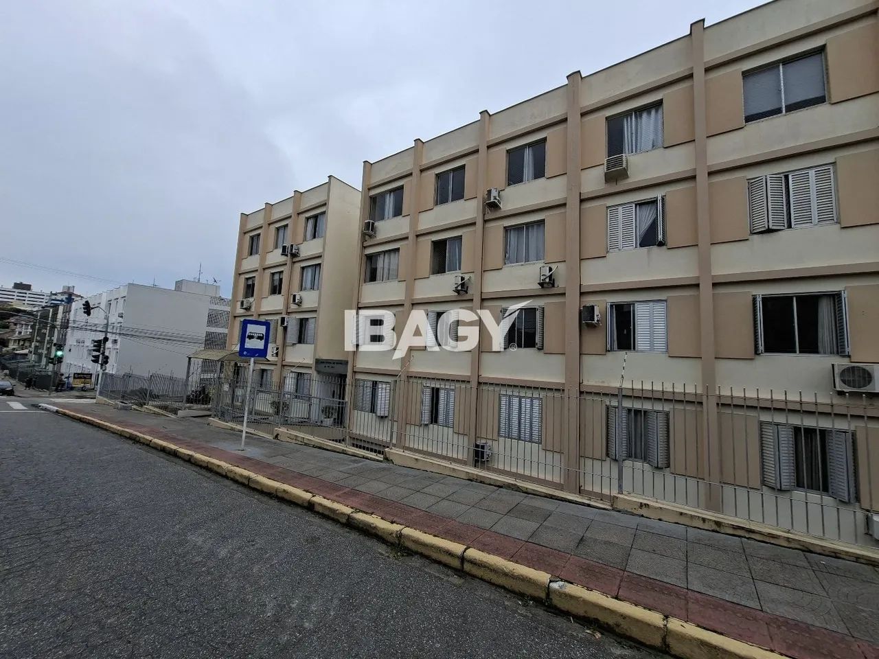 Excelente Apartamento 2 dormitório(s) em Canto - Florianópolis