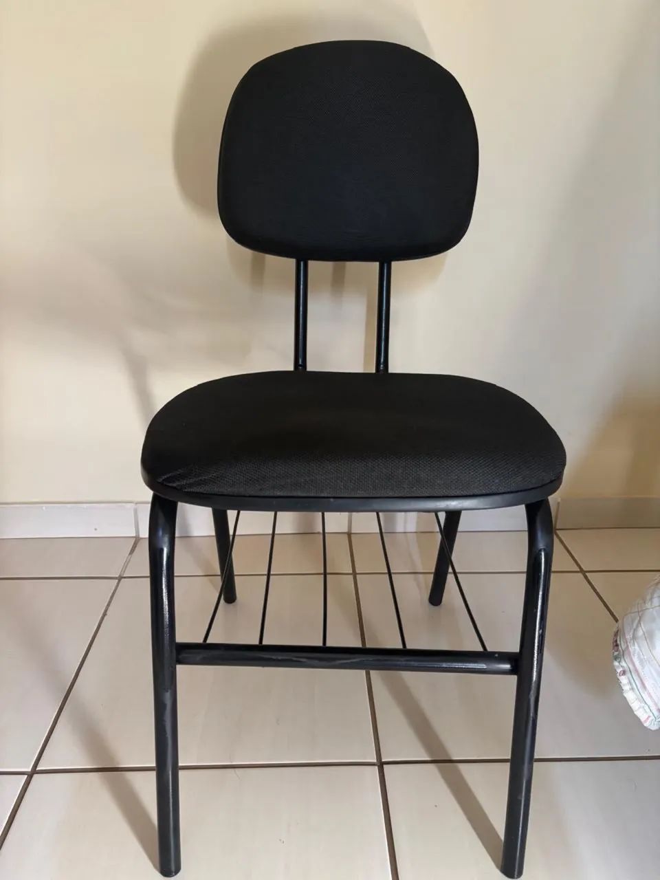 Vendo cadeira secretária