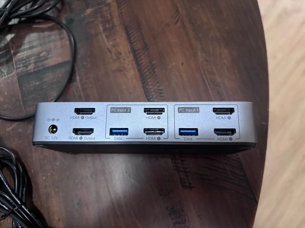 Switch KVM 2 monitores UGREEN 4K 60hz - Excelente estado - Foto 2