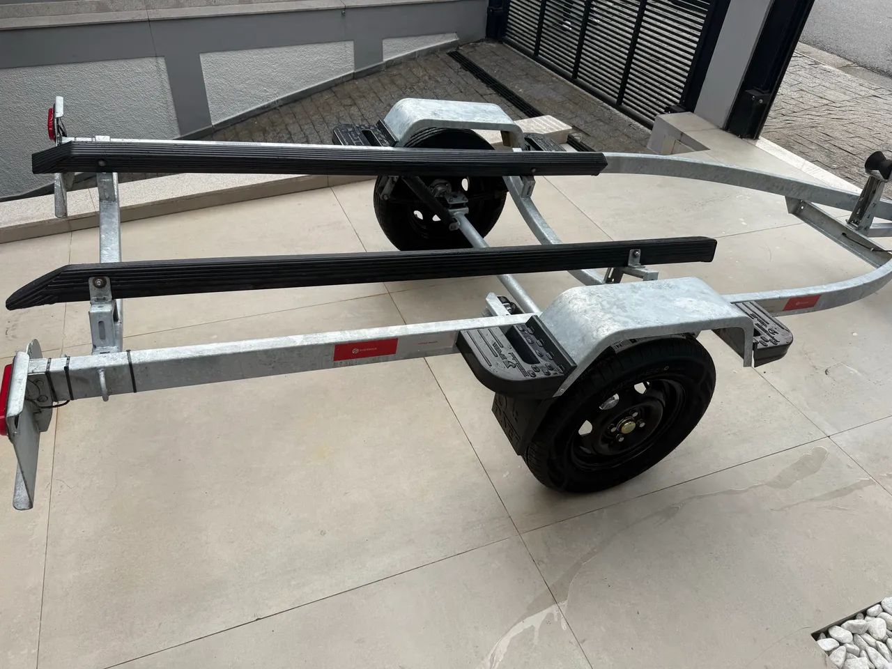 Carreta Free Hobby galvanizada usada com documento  - Foto 5