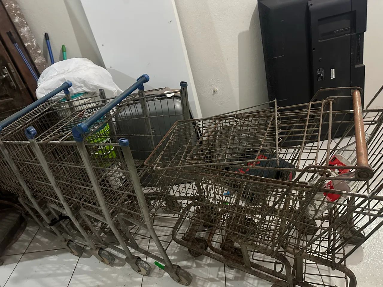 Carrinhos de Supermercado - Foto 3