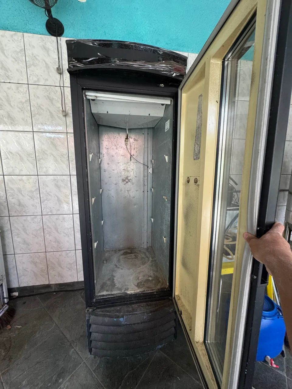 Vendo freezer funcionando perfeitamente  - Foto 3