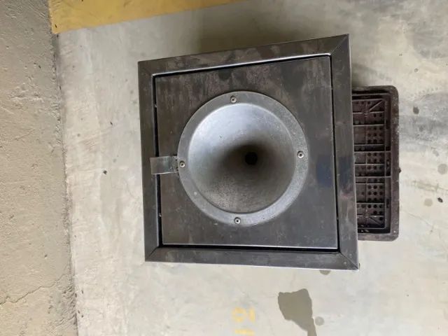 Máquina Torre Para Gelar Água de Coco  - Foto 3