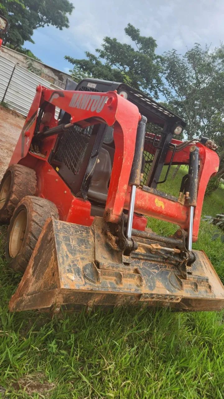 Mini carregadeira Manitou 1650R - Foto 4