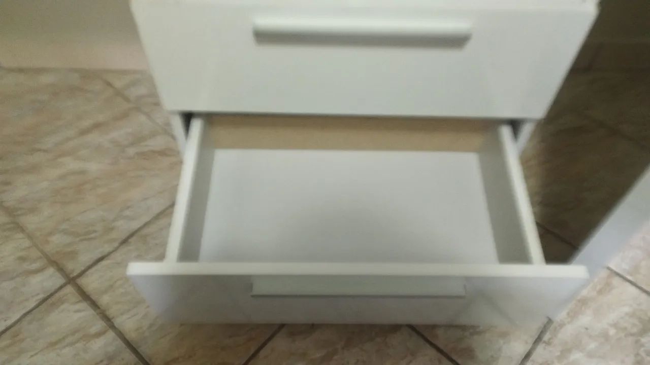 Mesa de computador branca - Foto 3