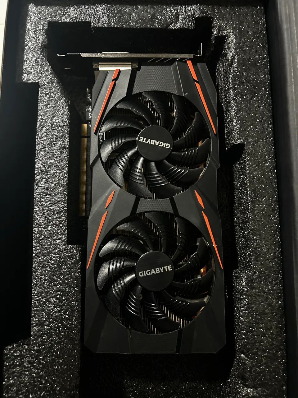 Placa de Video Rx570 Gigabyte  - Foto 3