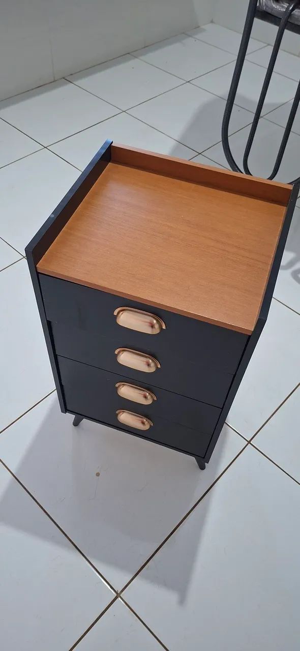 Mesa de cabeceira nova  - Foto 2