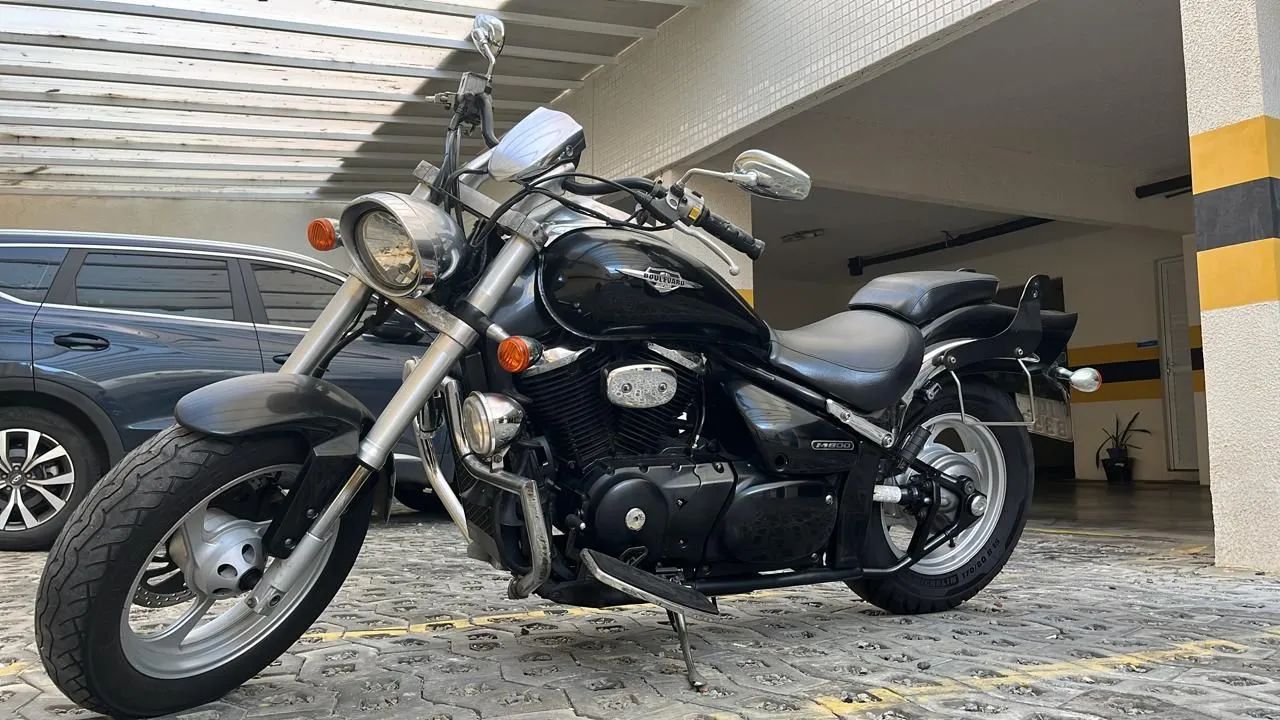 Boulevard M800