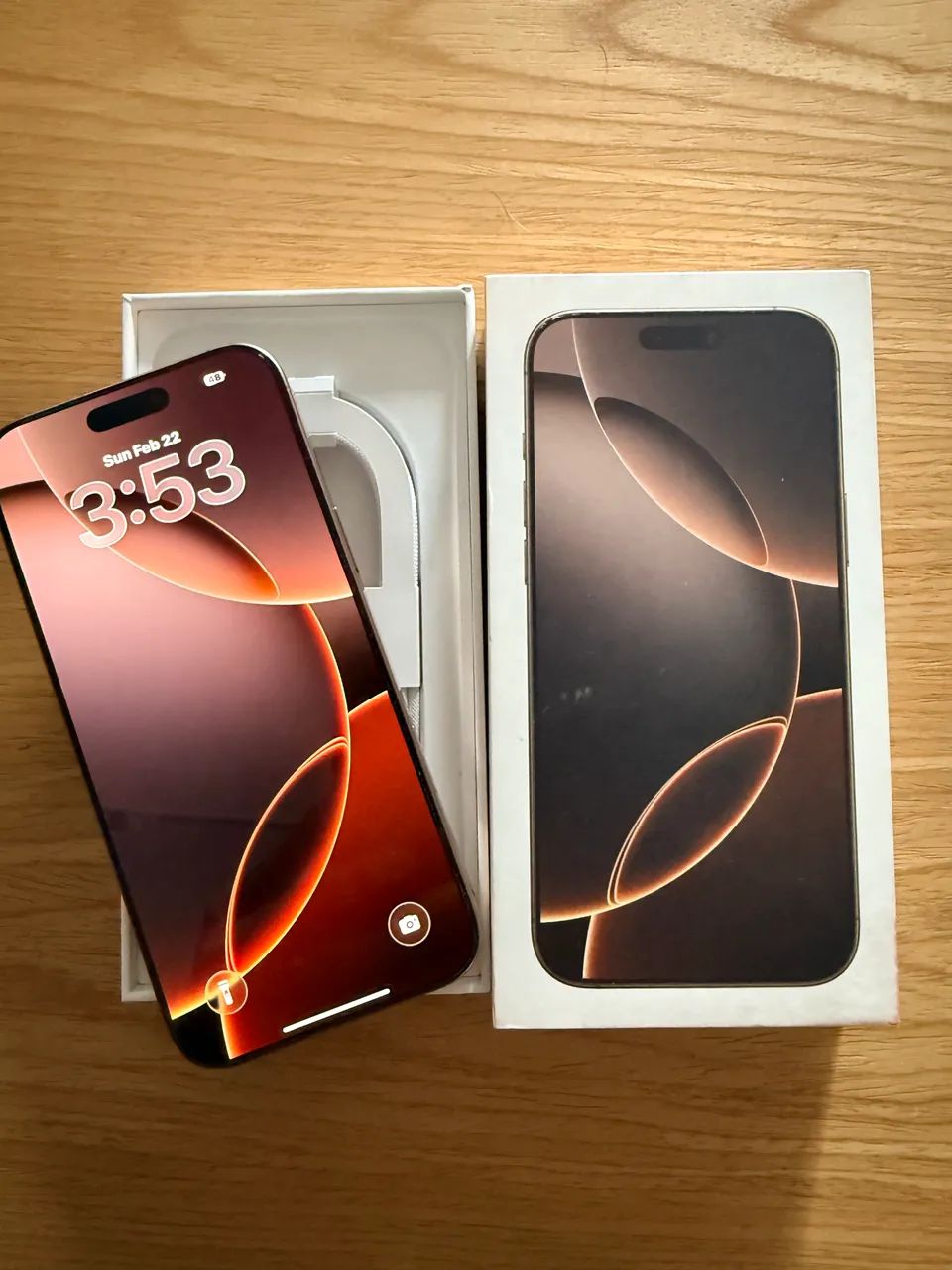 iPhone 16 PRO MAX 256Gb Bateria 100% 8 meses de Garantia! Novo