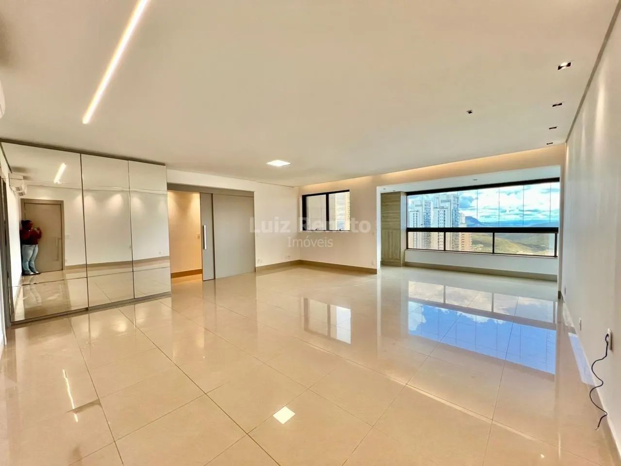 Apartamento 3 quartos para aluguel no Vila da Serra