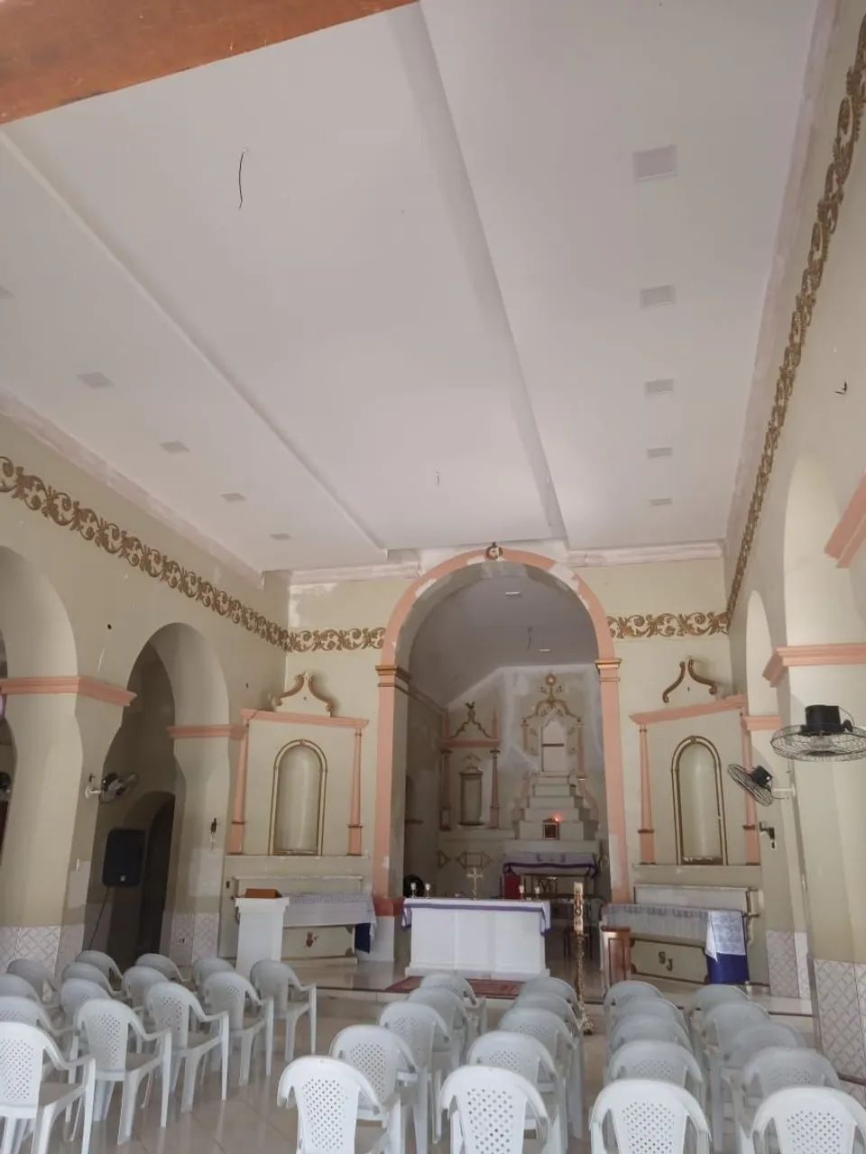 Gesseiro e pintor  - Foto 2