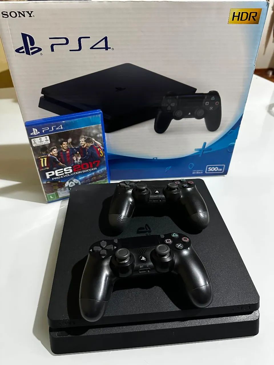 Vende-se PlayStation 4 sem defeitos 