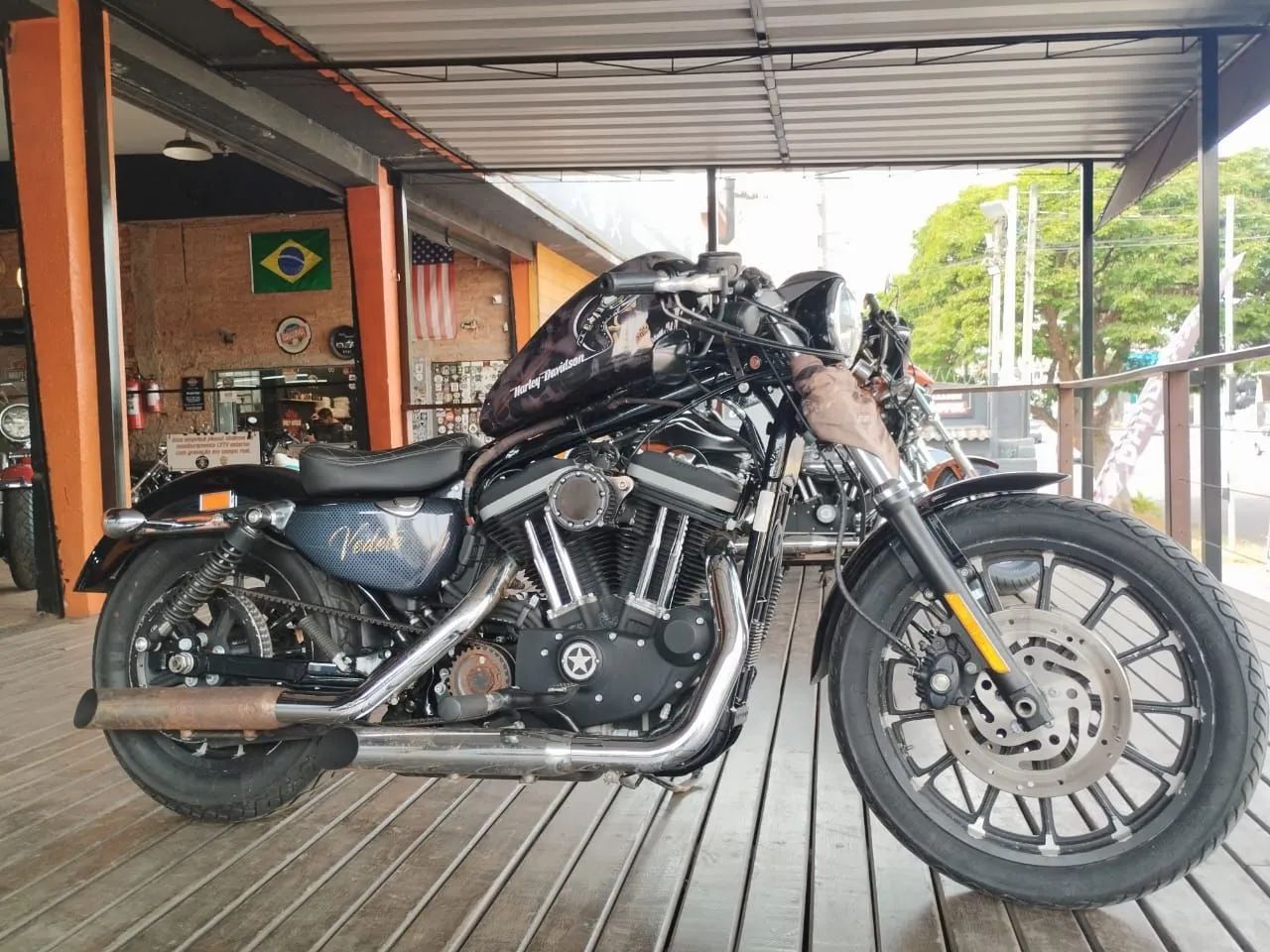 HARLEY DAVIDSON 883R  - Foto 4