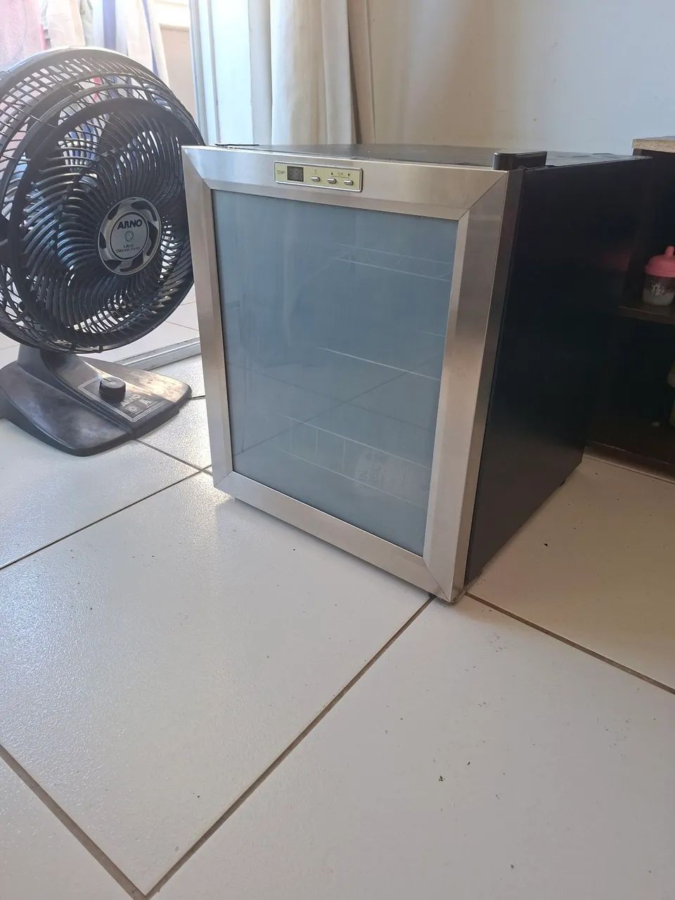 Adega climatizada Suggar - Foto 5