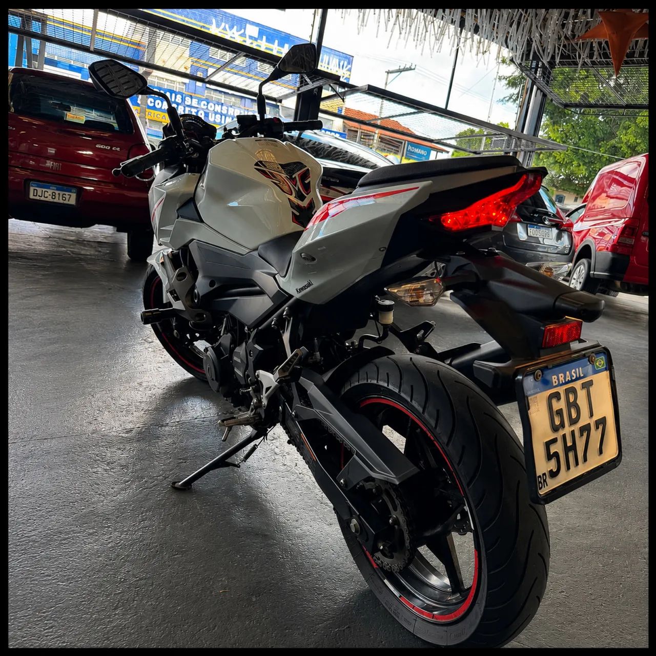 Kawasaki - Z400 - Foto 4