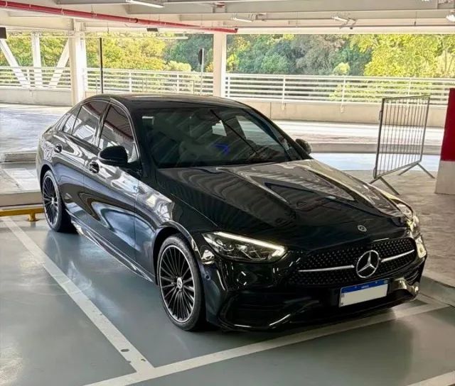 Mercedes-Benz C-200 2025