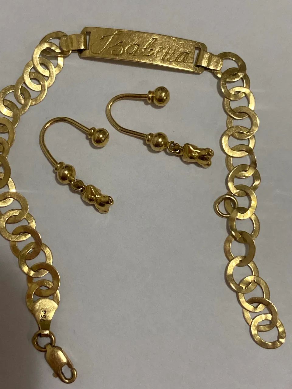 Vendo pulseira e brinco de ouro 18k, 3.4 gr