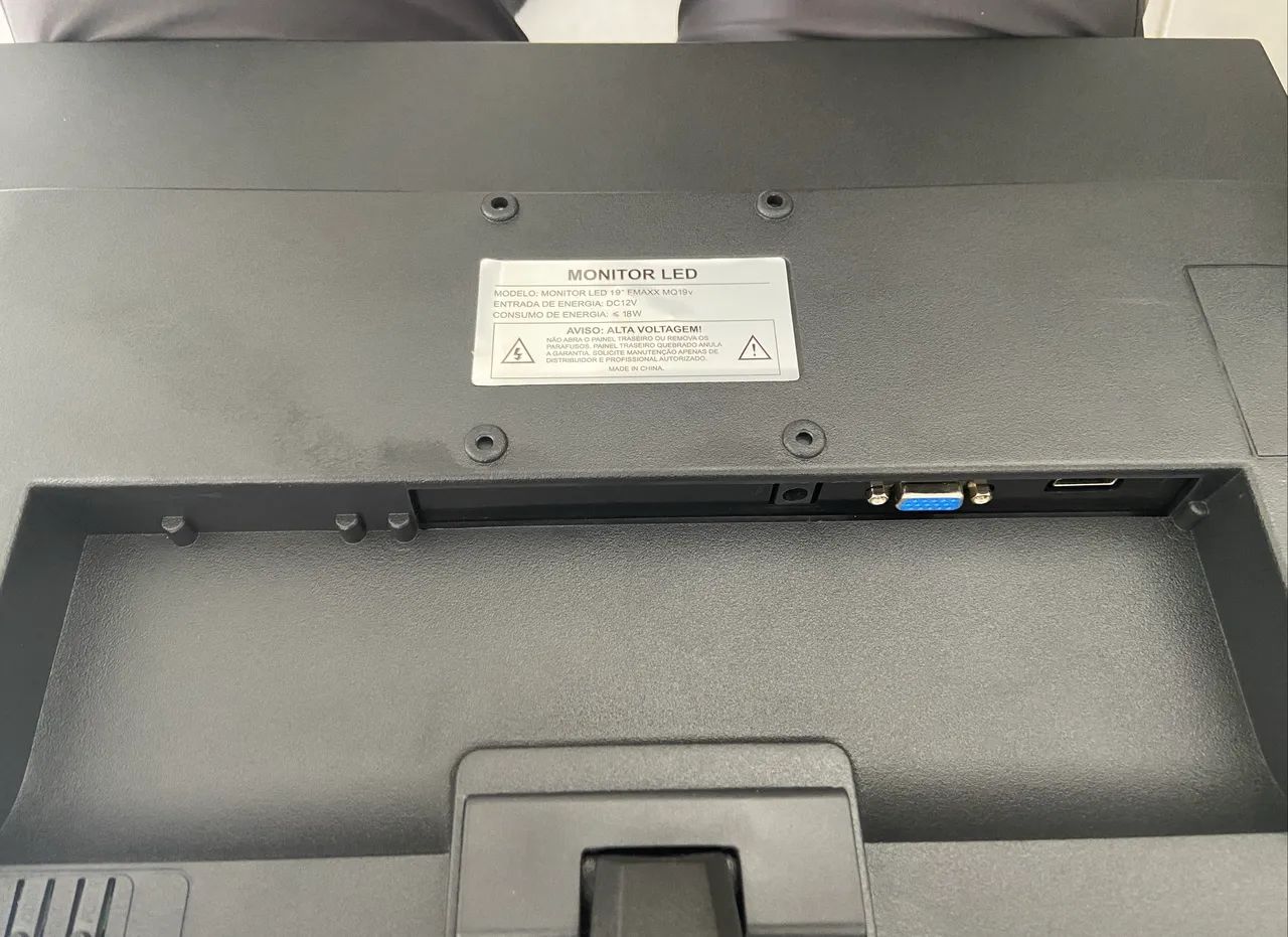 Monitor LED 19 polegadas - Foto 2