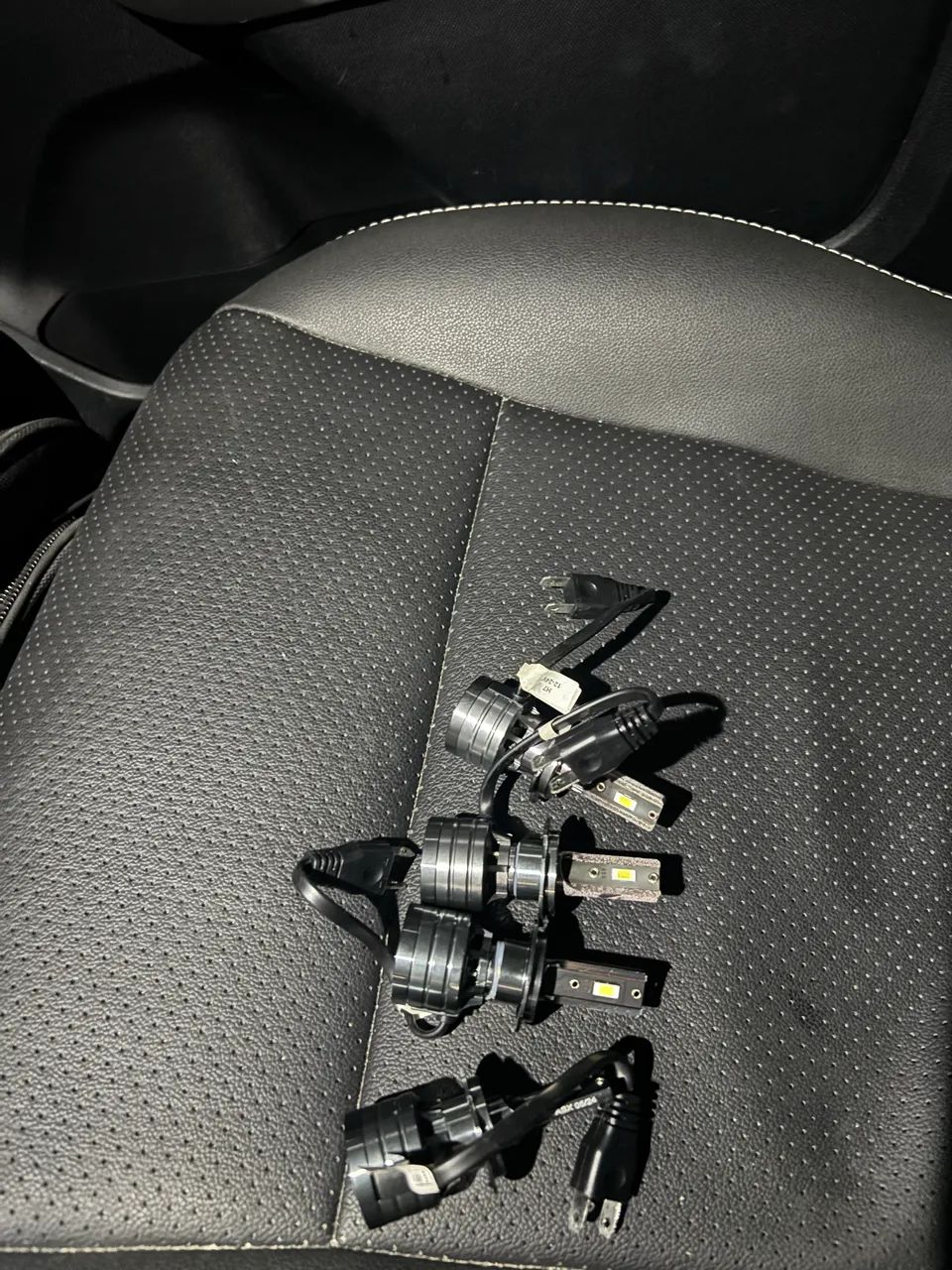 Vendo 4 lâmpada de led ask 