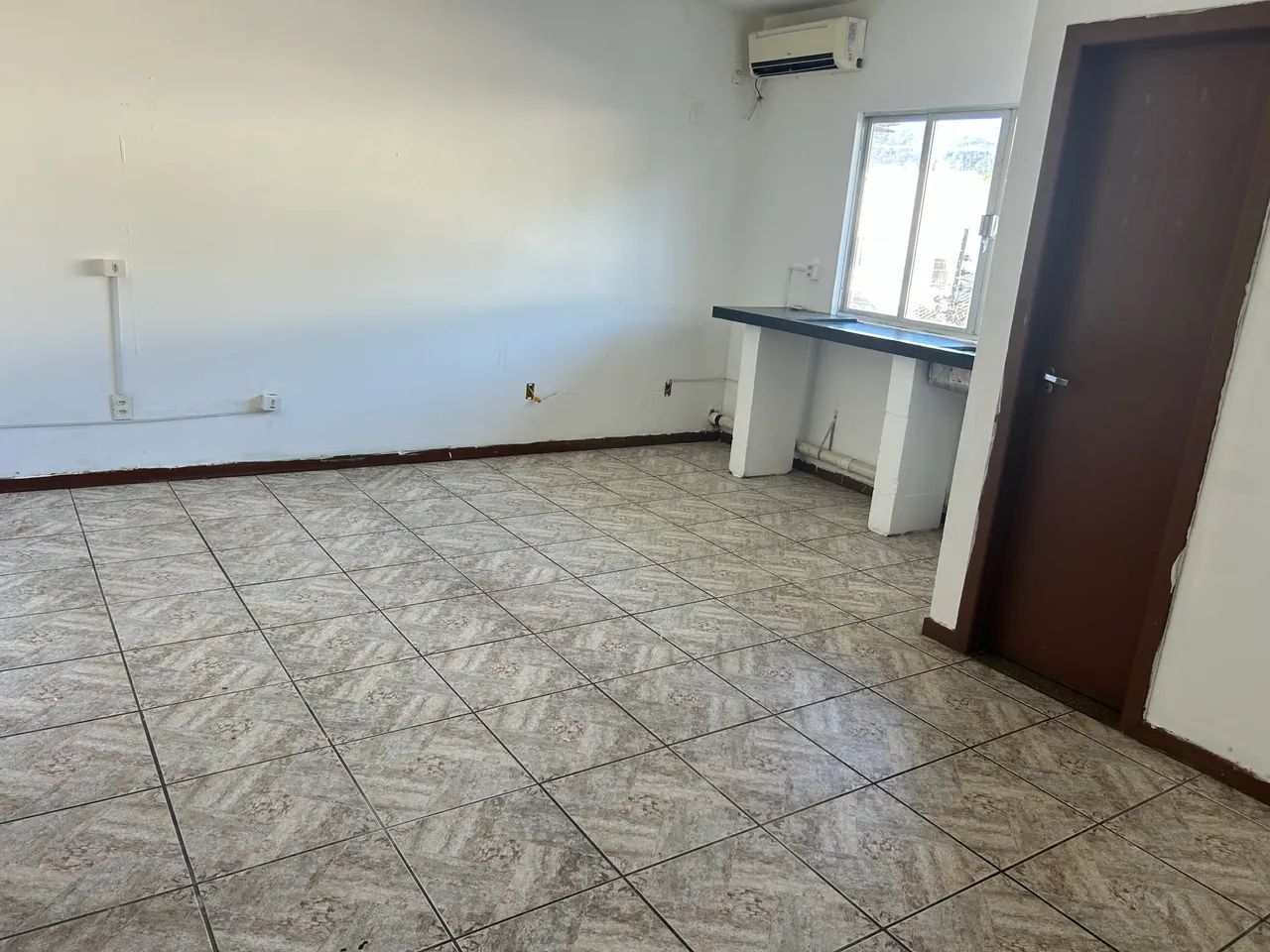 Sala comercial ao lado da UFSC - Foto 4