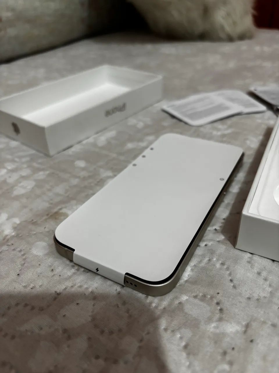iPhone 13 128GB - Branco - Original + Com Caixa Original + 4 Capinhas + Carregador  - Foto 4