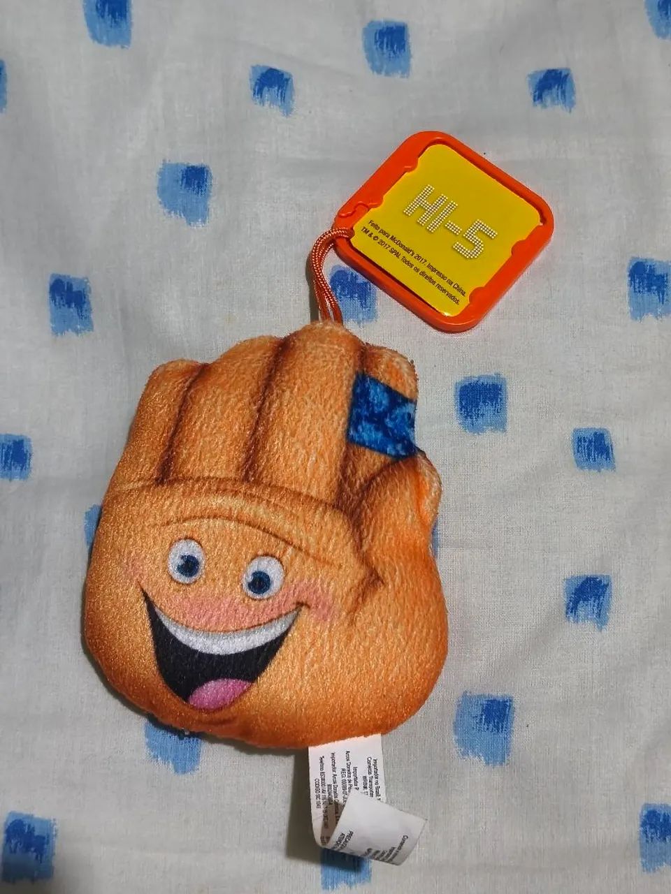 Hi-5 emoji (2017)