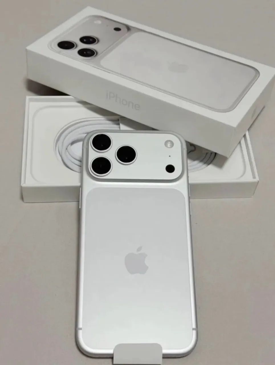 iPhone 17 pro Max  - Foto 2