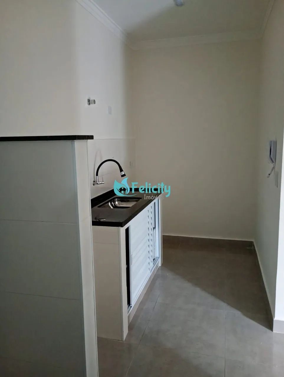 Casa em Condomínio com 40 m² e Fino Acabamento