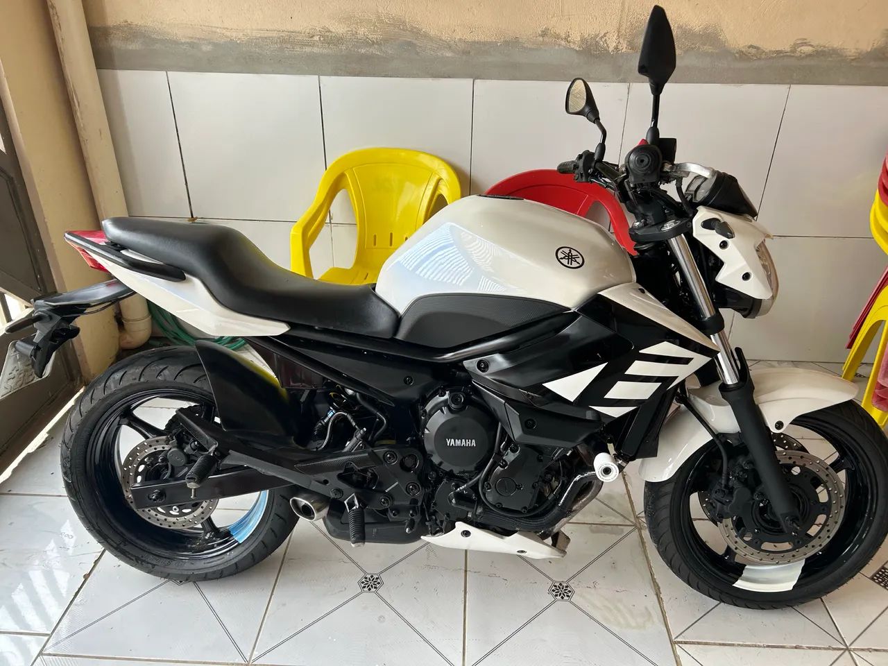 Xj6 2013 