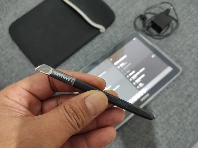 Tablet Samsung Galaxy Note 10.1 GT-N8010 16GB - Foto 2