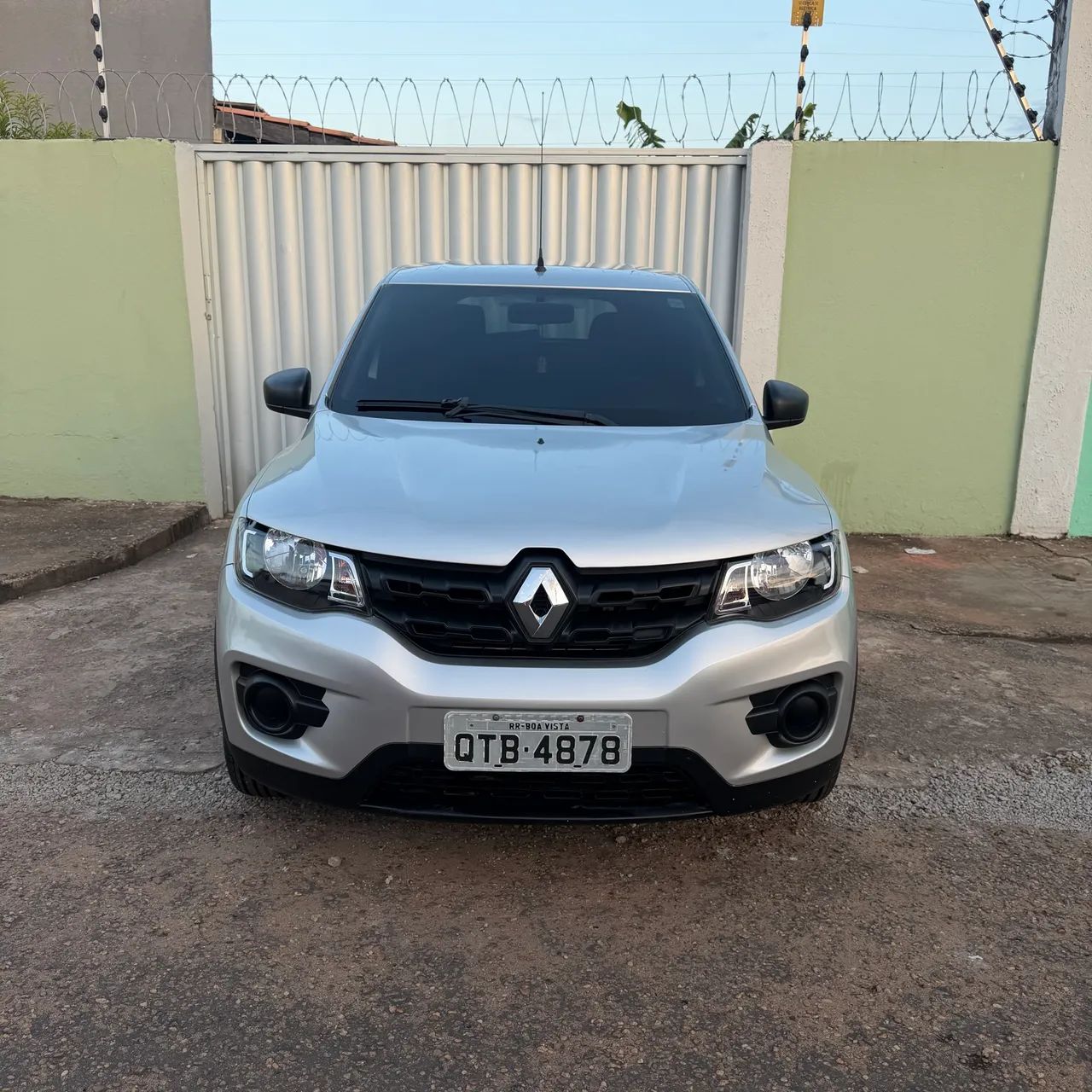 Renault Kwid Zen 1.0 Flex 12V 5P Mec. 2019 - Foto 4