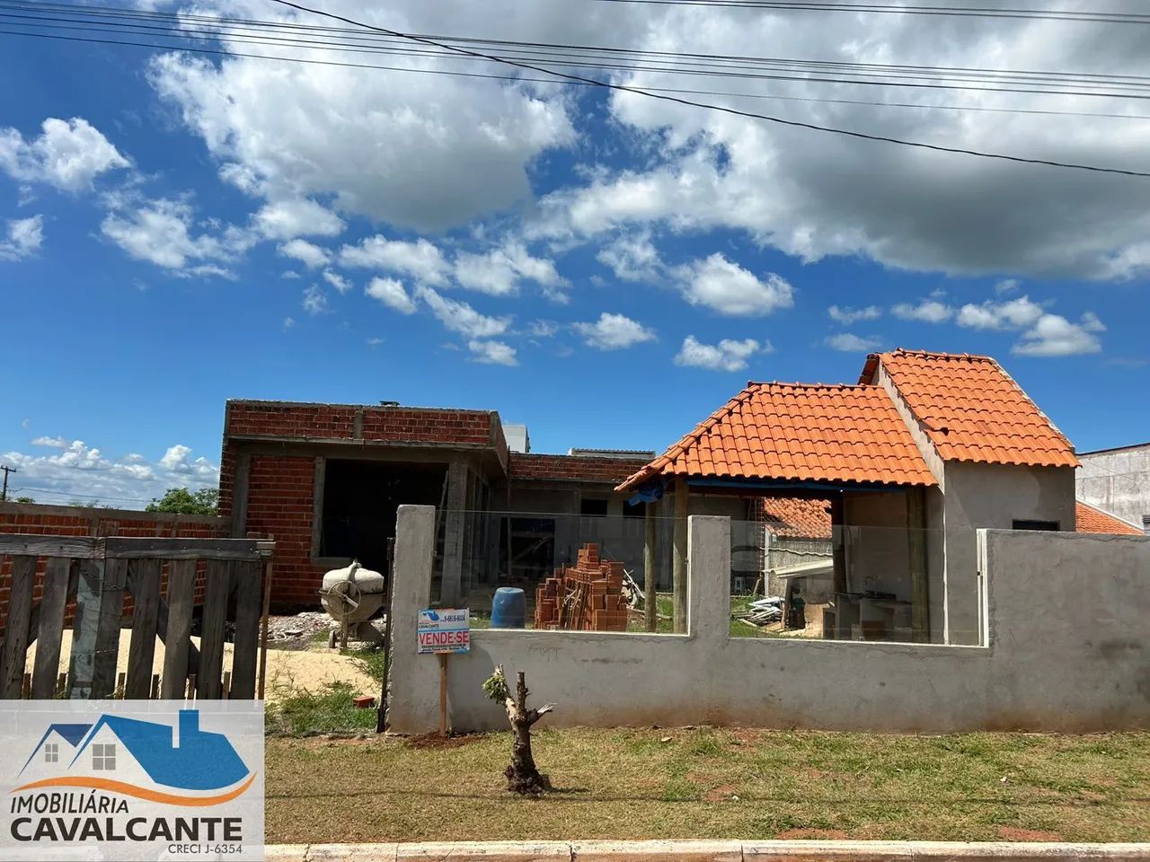 Casa inacabada em Condomínio Porto Maringa - Foto 2