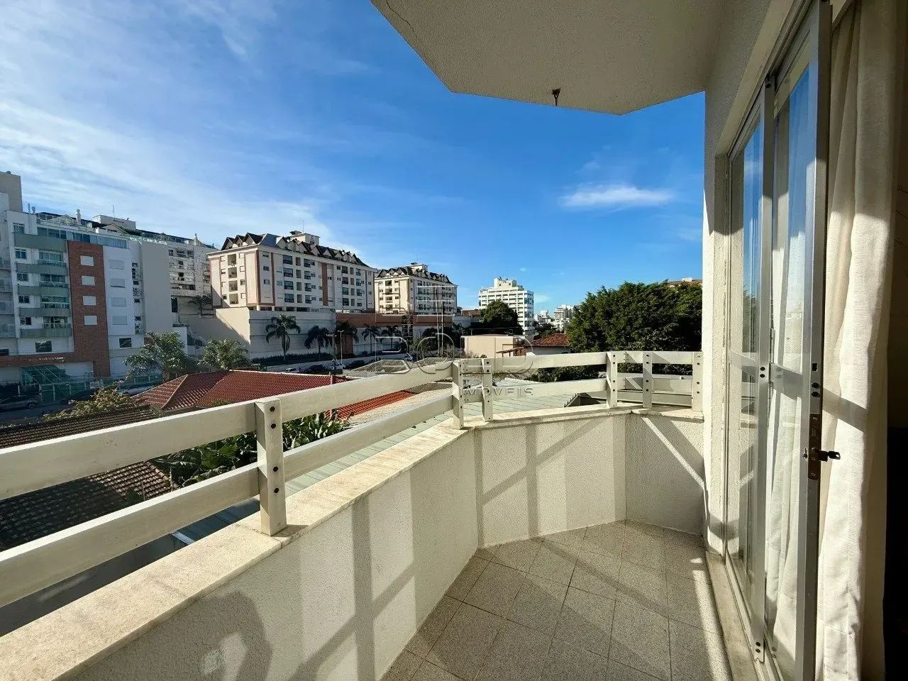 Apartamento amplo com 147m² em Coqueiros - Foto 5