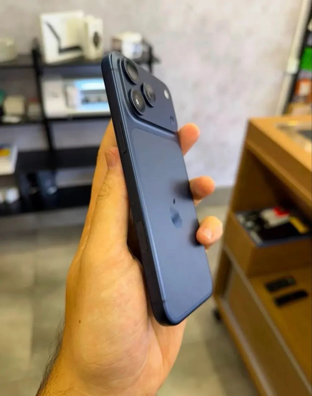 IPhone 17 PRO MAX 256 GB AZUL - Foto 2