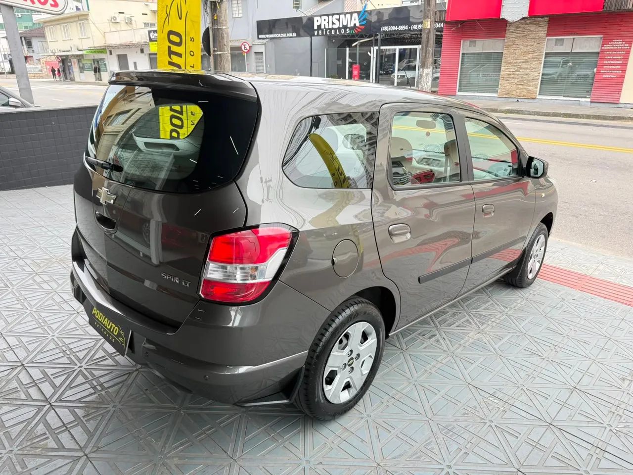 Chevrolet Spin LT 1.8 8V Econo.flex 5P Mec. 2013 - Foto 5
