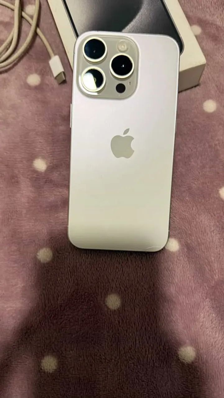 iPhone 15 pro - Foto 2