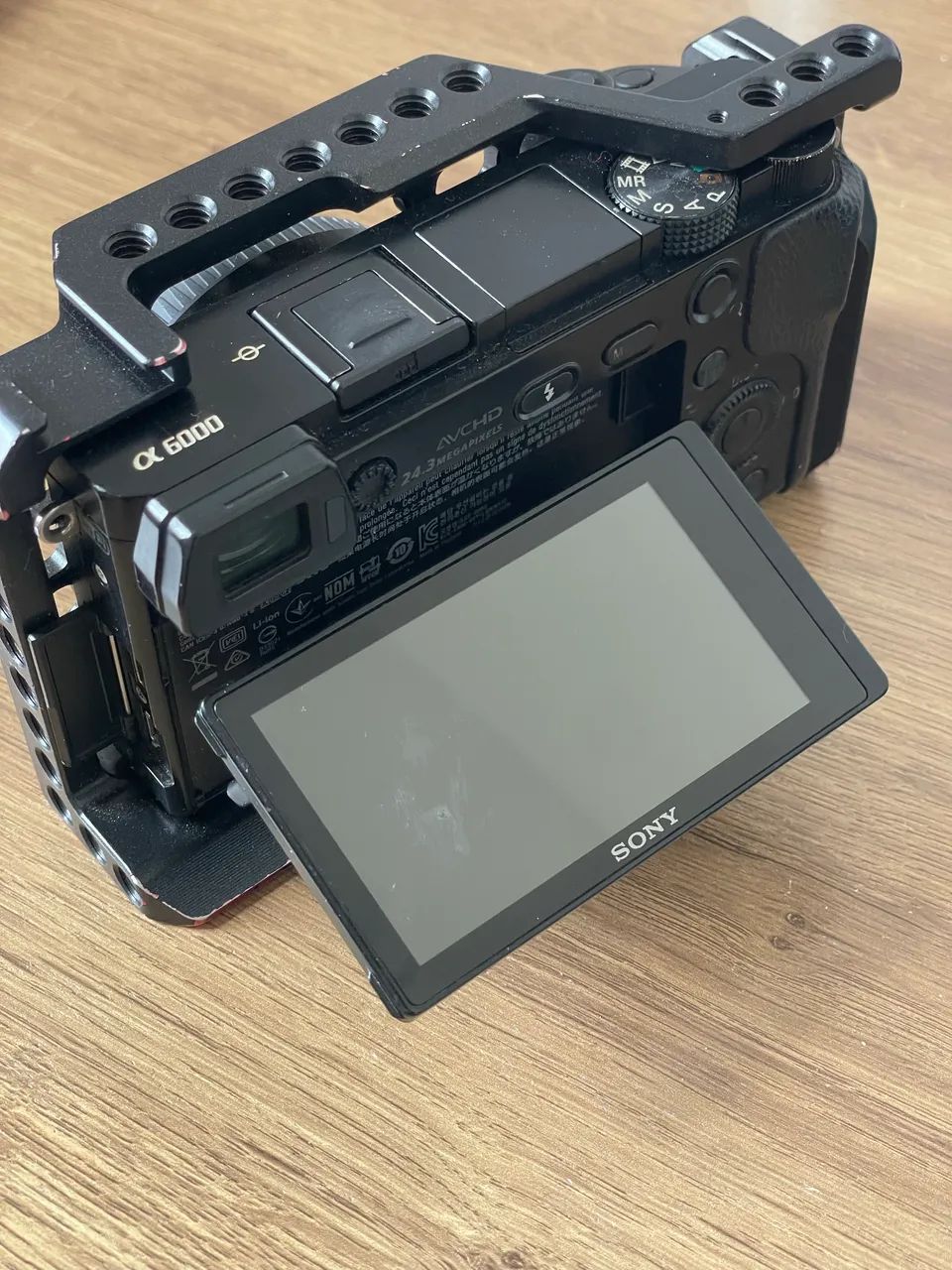 SONY A6000 - Foto 2